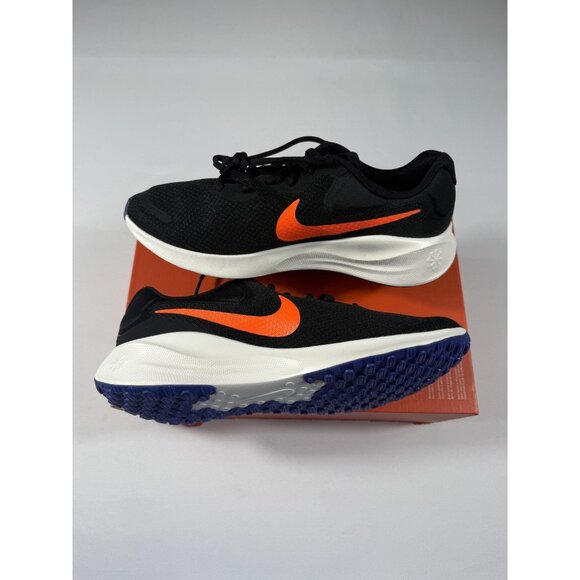 New Nike Revolution 7 Shoes Mens Size 11 Black Orange Running Comfort FB2207 008 - Picture 4 of 10